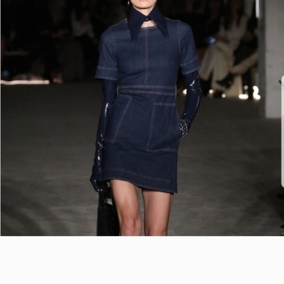 Christian Siriano Dresses & Skirts - Christian Siriano Gloria Vanderbilt collab Denim Dress Womens Size 6